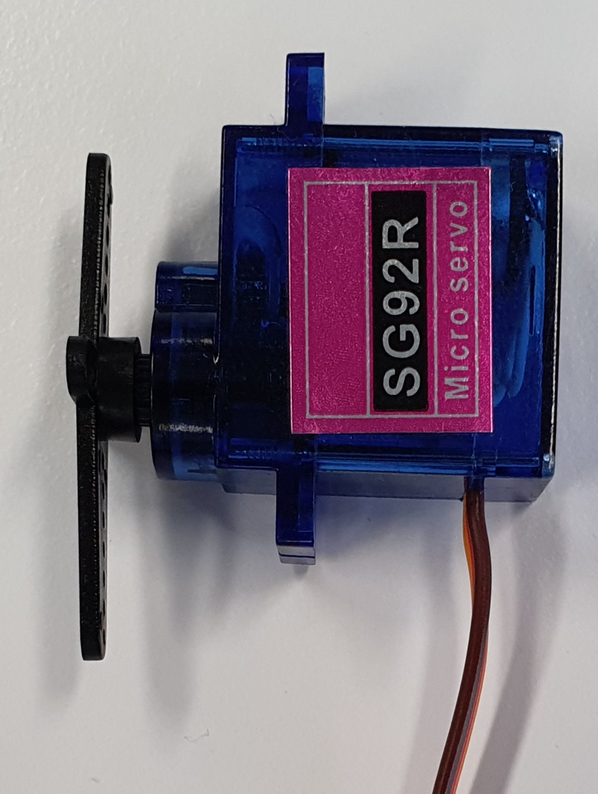 Servo SG92R Side View
